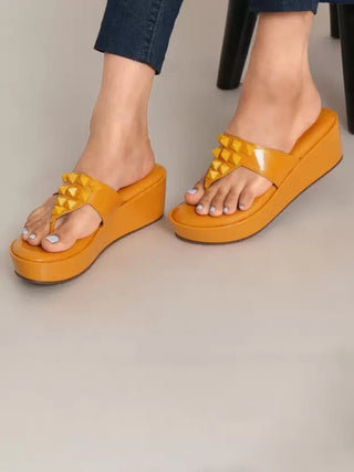 Studded Decor Chunky Heeled Sandals - Hasten Fashion